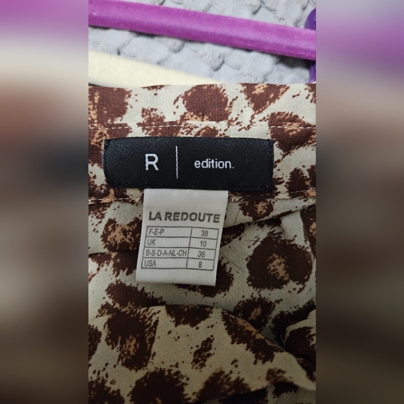 LA REDOUTE R edition leopard print button up blouse. Size 8 - Picture 2 of 7